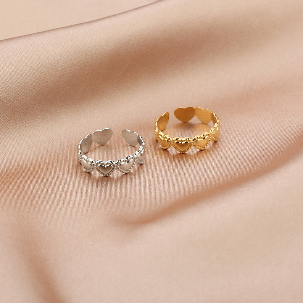 Structured Heart Ring
